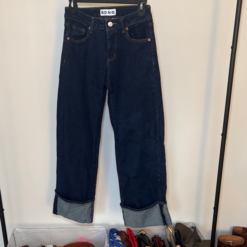 SONG Women's Dark Blue Cropped Jeans